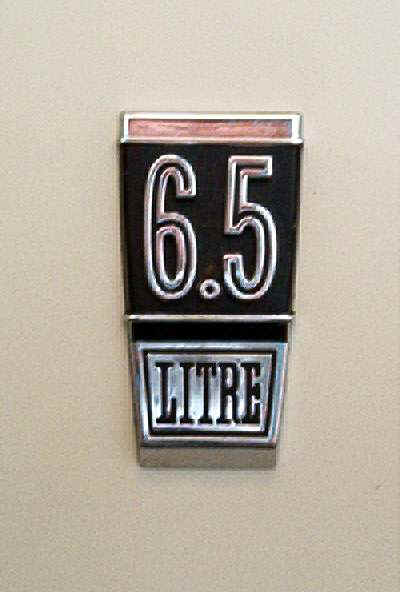 Vintage neon 6.5 LITRE sign